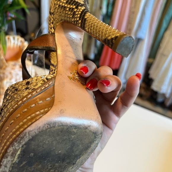 Prada Sandal We Authentic - Picture 5 of 11